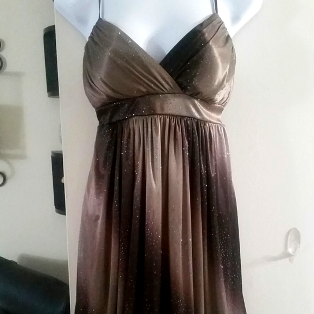 Above knee balloon bottom dress